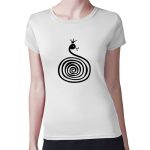 تيشرت نسائي مقاس: M بتصميم ثعبان لطيف