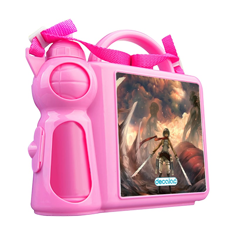 حافظة-طعام-بتصميم-تقضي-ميكاسا-على-العمالقة-هجوم-العمالقة-1