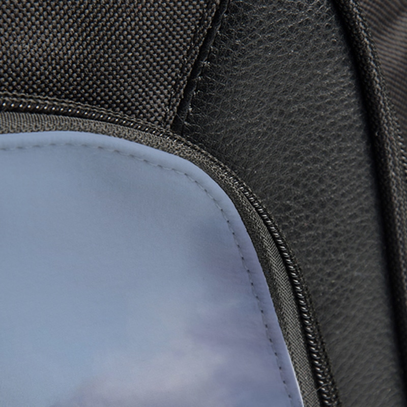 حقيبة-ظهر-جلدية-بتصميم-رحلة-مائية-آنا-أولاف-2