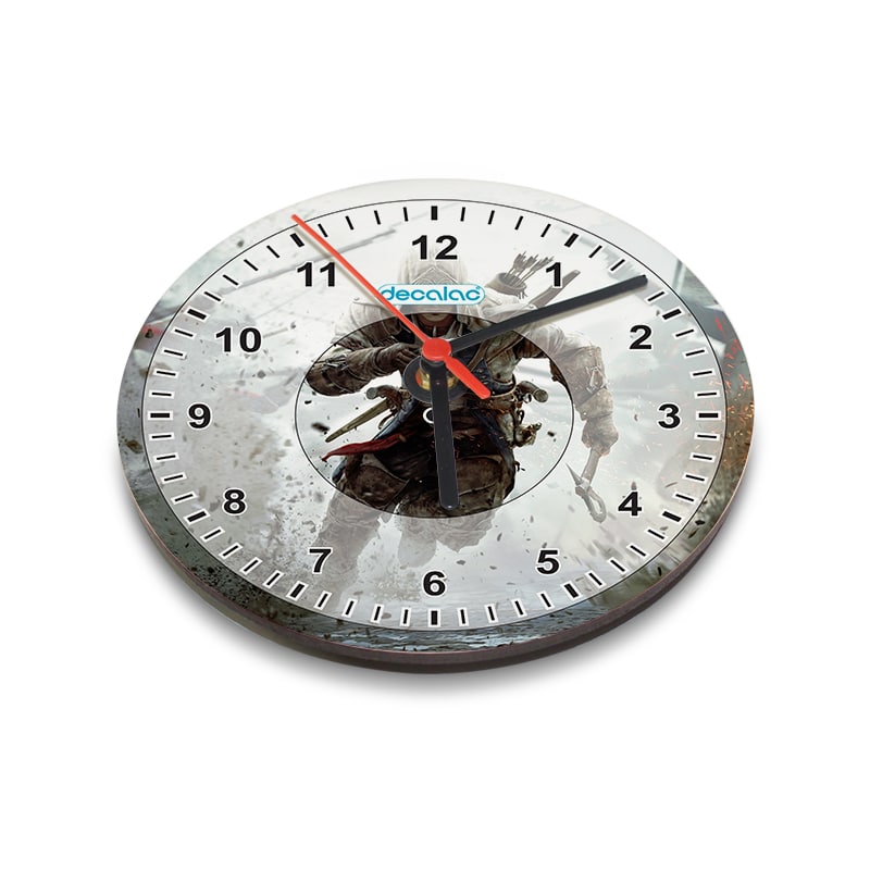 ساعة-حائط-دائرية-بتصميم-أساسنز-كريد-وسط-الحرب-1