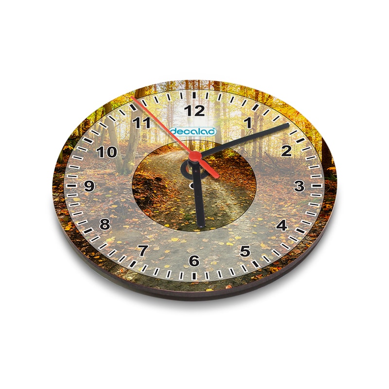 ساعة-حائط-دائرية-بتصميم-أوراق-الخريف-1