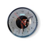 ساعة حائط دائرية بتصميم الأميرة مريدا