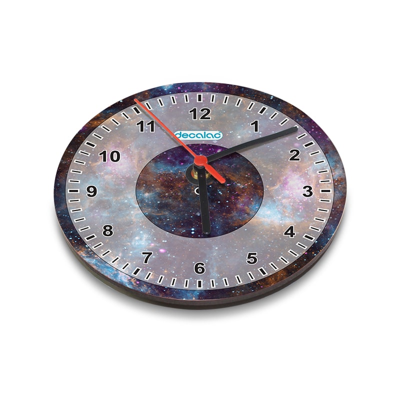 ساعة-حائط-دائرية-بتصميم-فضاء-بنفسجي-1