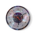 ساعة حائط دائرية بتصميم فضاء بنفسجي ساعة حائط دائرية بتصميم فضاء بنفسجي