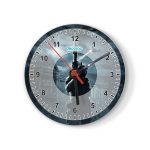 ساعة حائط دائرية بتصميم كريس ريدفيلد 2