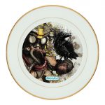 طبق زينة للطعام باطار داخلي ذهبي بتصميم أبيكس ليجندز بلد هاوند