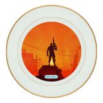 طبق زينة للطعام باطار داخلي ذهبي بتصميم المحارب فورت نايت