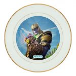 طبق زينة للطعام باطار داخلي ذهبي بتصميم ثانوس فورتنايت