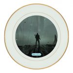 طبق زينة للطعام باطار داخلي ذهبي بتصميم حافة العالم ديث ستراندنغ