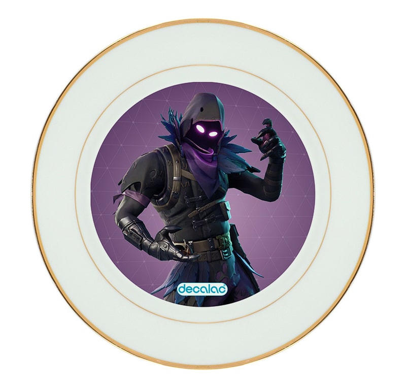 طبق زينة للطعام باطار داخلي ذهبي بتصميم  رافين فورتنايت طبق زينة للطعام باطار داخلي ذهبي بتصميم  رافين فورتنايت