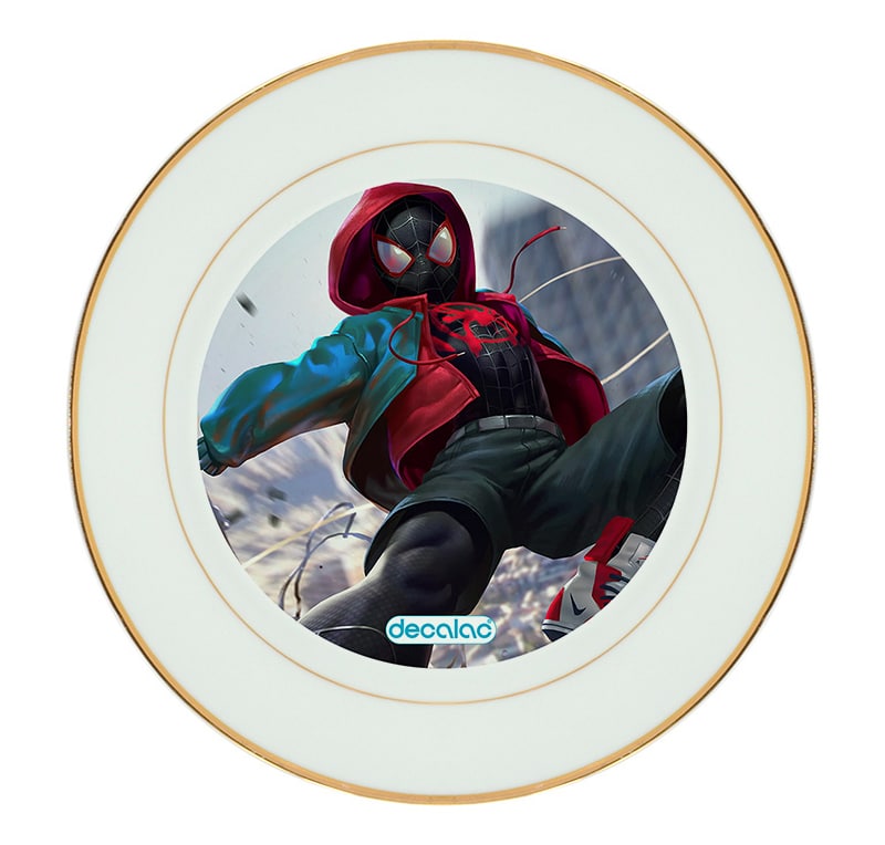 طبق زينة للطعام باطار داخلي ذهبي بتصميم سبايدر مان الصغير طبق زينة للطعام باطار داخلي ذهبي بتصميم سبايدر مان الصغير