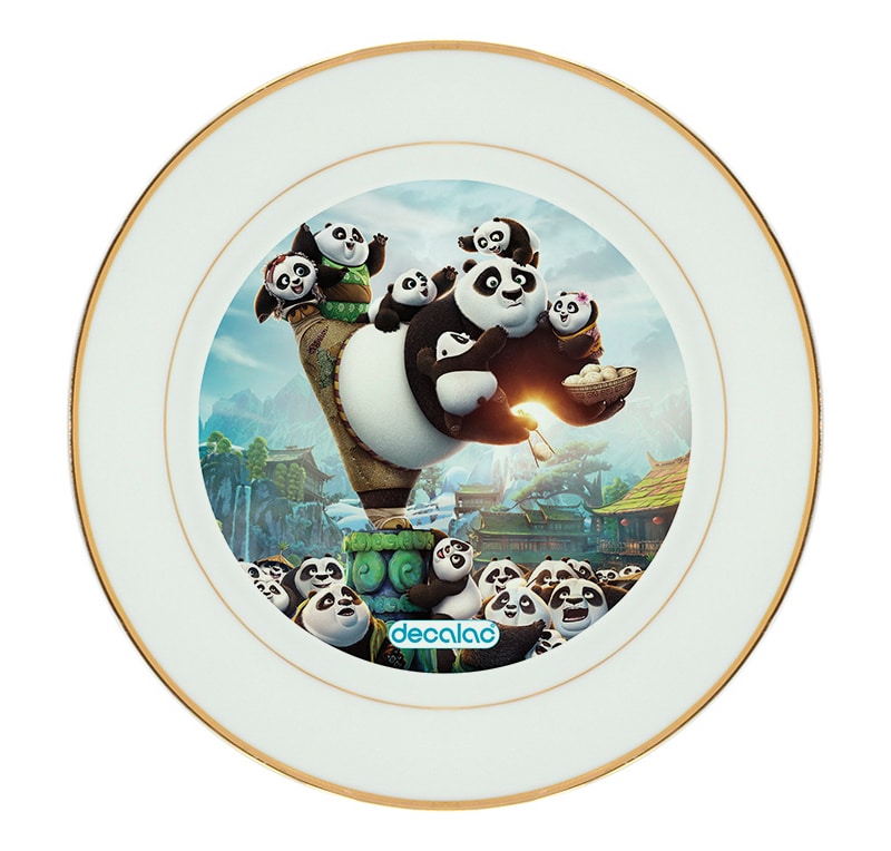طبق زينة للطعام باطار داخلي ذهبي بتصميم عائلة كونغ فو باندا طبق زينة للطعام باطار داخلي ذهبي بتصميم عائلة كونغ فو باندا