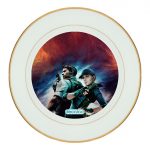 طبق زينة للطعام باطار داخلي ذهبي بتصميم كريس وكلير ريدفيلد 2