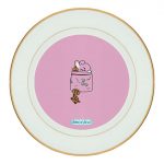 طبق زينة للطعام باطار داخلي ذهبي بتصميم كوكي و شوكي شخصيات BTS