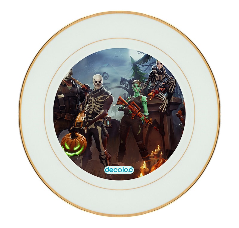 طبق زينة للطعام باطار داخلي ذهبي بتصميم هالوين فورت نايت طبق زينة للطعام باطار داخلي ذهبي بتصميم هالوين فورت نايت