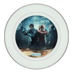 طبق زينة للطعام باطار داخلي فضي بتصميم رزدنت إيفل 2 ريميك