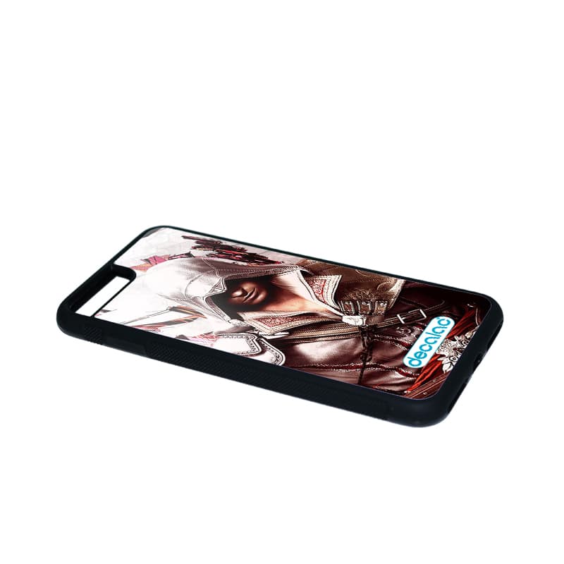 كفر-آيفون-8-بلس-بتصميم-الطائرمع-الفأس-أساسنز-كريد-2