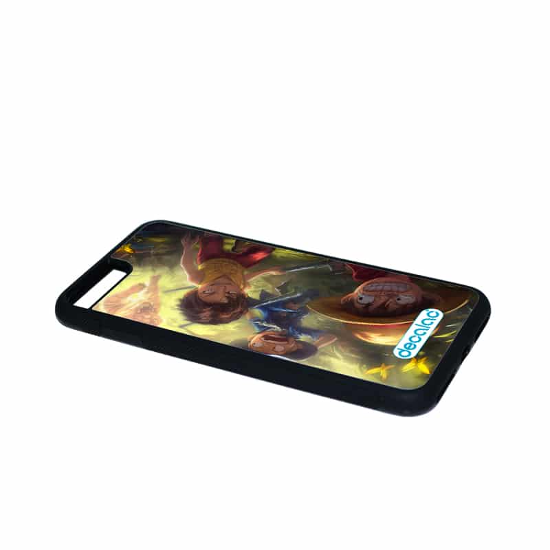 كفر-آيفون-8-بلس-بتصميم-ذكريات-الطفولة-ون-بيس-2