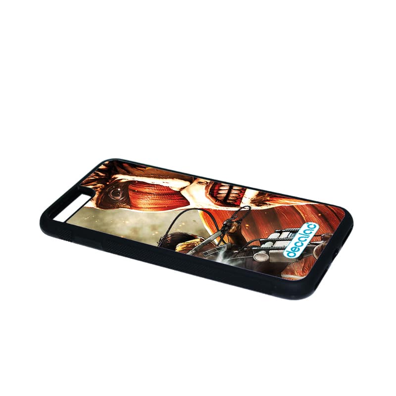 كفر-آيفون-8-بلس-بتصميم-قتال-مع-عملاق-هجوم-العمالقة-2