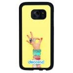 كفر جلاكسي اس 7 بتصميم اكسسوارات يد امرأة