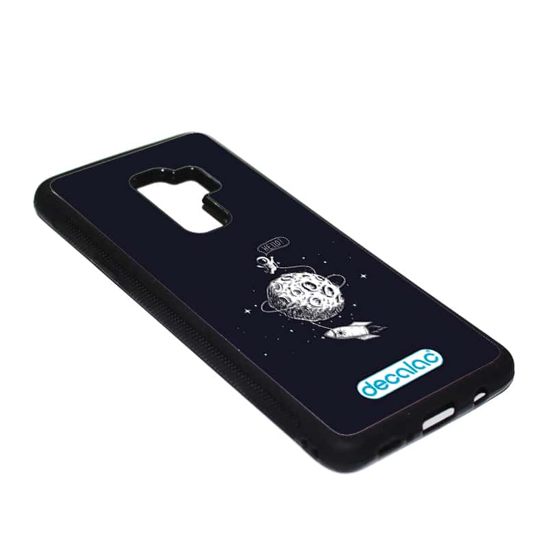 كفر-جلاكسي-اس-9-بلس-بتصميم-رائد-فضاء-1