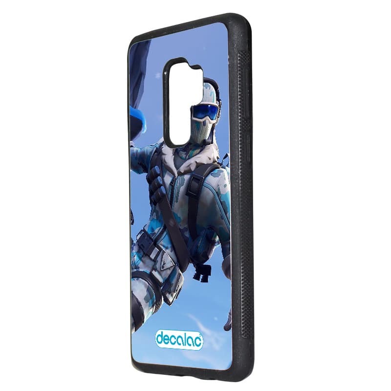 كفر-جلاكسي-اس-9-بلس-بتصميم-فورت-نايت-تسلق-جبل-جليدي-2