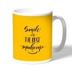 كوب قهوة بتصميم ابتسامه