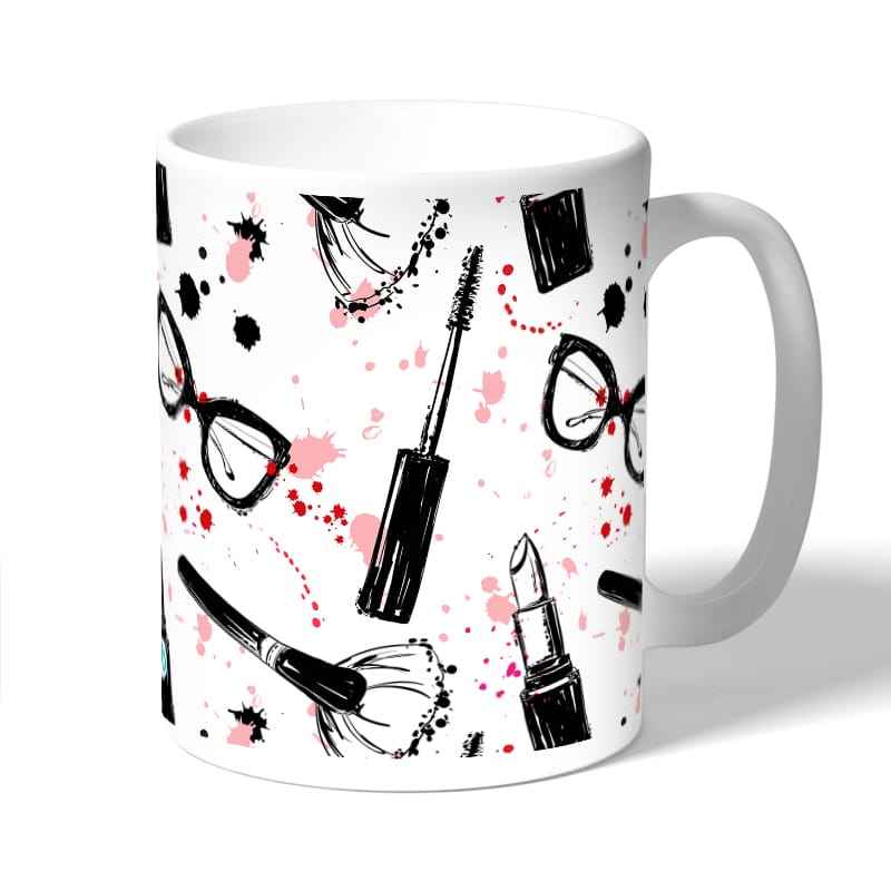 كوب قهوة بتصميم ادوات المكياج والموضة كوب قهوة بتصميم ادوات المكياج والموضة