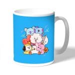 كوب قهوة بتصميم عناق أر جي شخصيات BT21