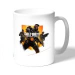 كوب قهوة بتصميم كول أوف ديوتي بلاك أوبس