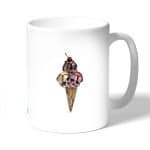 كوب قهوة بتصميم مثلجات الجماجم