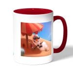 كوب قهوة بمقبض احمر بتصميم اجازه أولاف