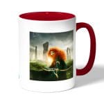 كوب قهوة بمقبض احمر بتصميم الأميرة صاحبة القوس والسهم