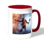 كوب قهوة بمقبض احمر بتصميم الاستعداد للمعركة  باتلفيلد