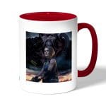 كوب قهوة بمقبض احمر بتصميم جيل فالنتاين رزدنت ايفل 3