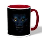 كوب قهوة بمقبض احمر بتصميم ديث نوت ريوك مخيف