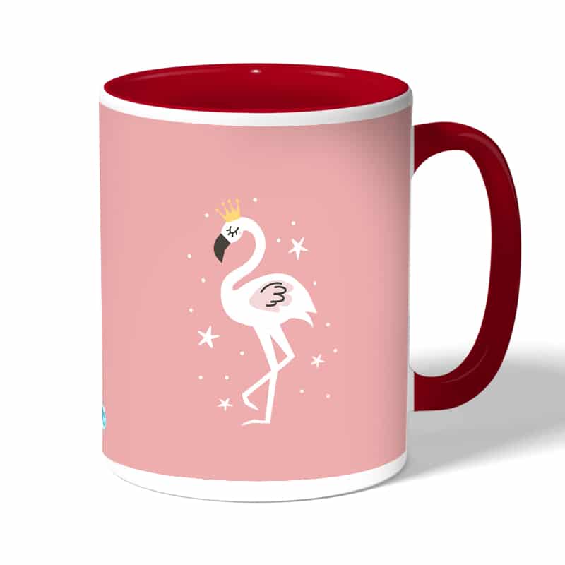كوب قهوة بمقبض احمر بتصميم فلامنجو بتاج كوب قهوة بمقبض احمر بتصميم فلامنجو بتاج