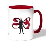 كوب قهوة بمقبض احمر بتصميم قوة كانيكي طوكيو الغول