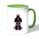 كوب قهوة بمقبض اخضر بتصميم أسرار مخيفه طوكيو الغول