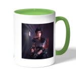 كوب قهوة بمقبض اخضر بتصميم الشرطيه جيل فالنتاين  رزدنت ايفل 3