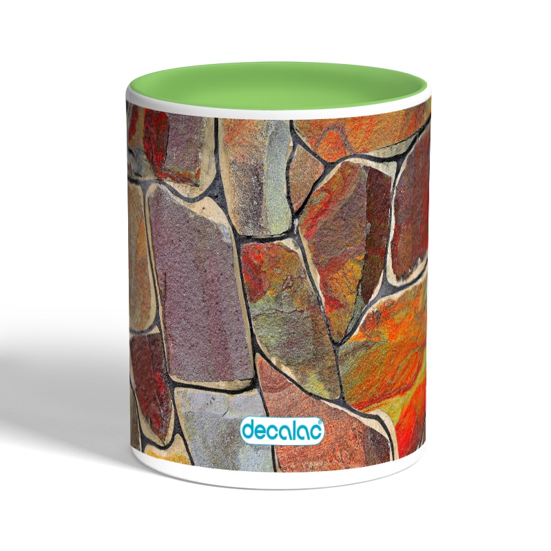 كوب-قهوة-بمقبض-اخضر-بتصميم-صخور-ملونه-1