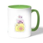 كوب قهوة بمقبض اخضر بتصميم كرتون كاميرا