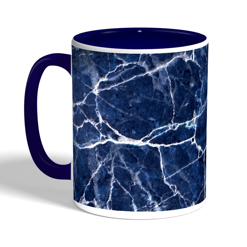 كوب-قهوة-بمقبض-ازرق-داكن-بتصميم-أزرق-وأبيض-2