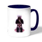 كوب قهوة بمقبض ازرق داكن بتصميم أسرار مخيفه طوكيو الغول