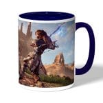 كوب قهوة بمقبض ازرق داكن بتصميم المقاتلة إلوي هورايزن زيرو داون