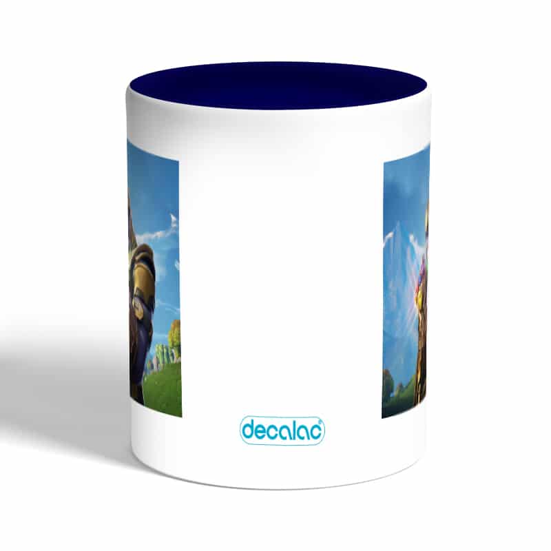 كوب-قهوة-بمقبض-ازرق-داكن-بتصميم-ثانوس-فورتنايت-1