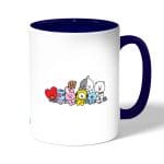 كوب قهوة بمقبض ازرق داكن بتصميم خط السعادة شخصيات BT21