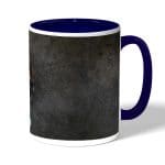 كوب قهوة بمقبض ازرق داكن بتصميم شعار ذا ويتشر