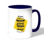 كوب قهوة بمقبض ازرق داكن بتصميم عبارات انجليزيه