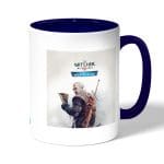 كوب قهوة بمقبض ازرق داكن بتصميم قضاء على الوحوش ذا ويتشر